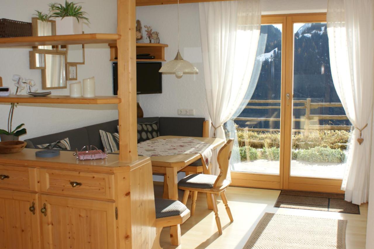 Haus Am Stein Apartman Finkenberg Kültér fotó