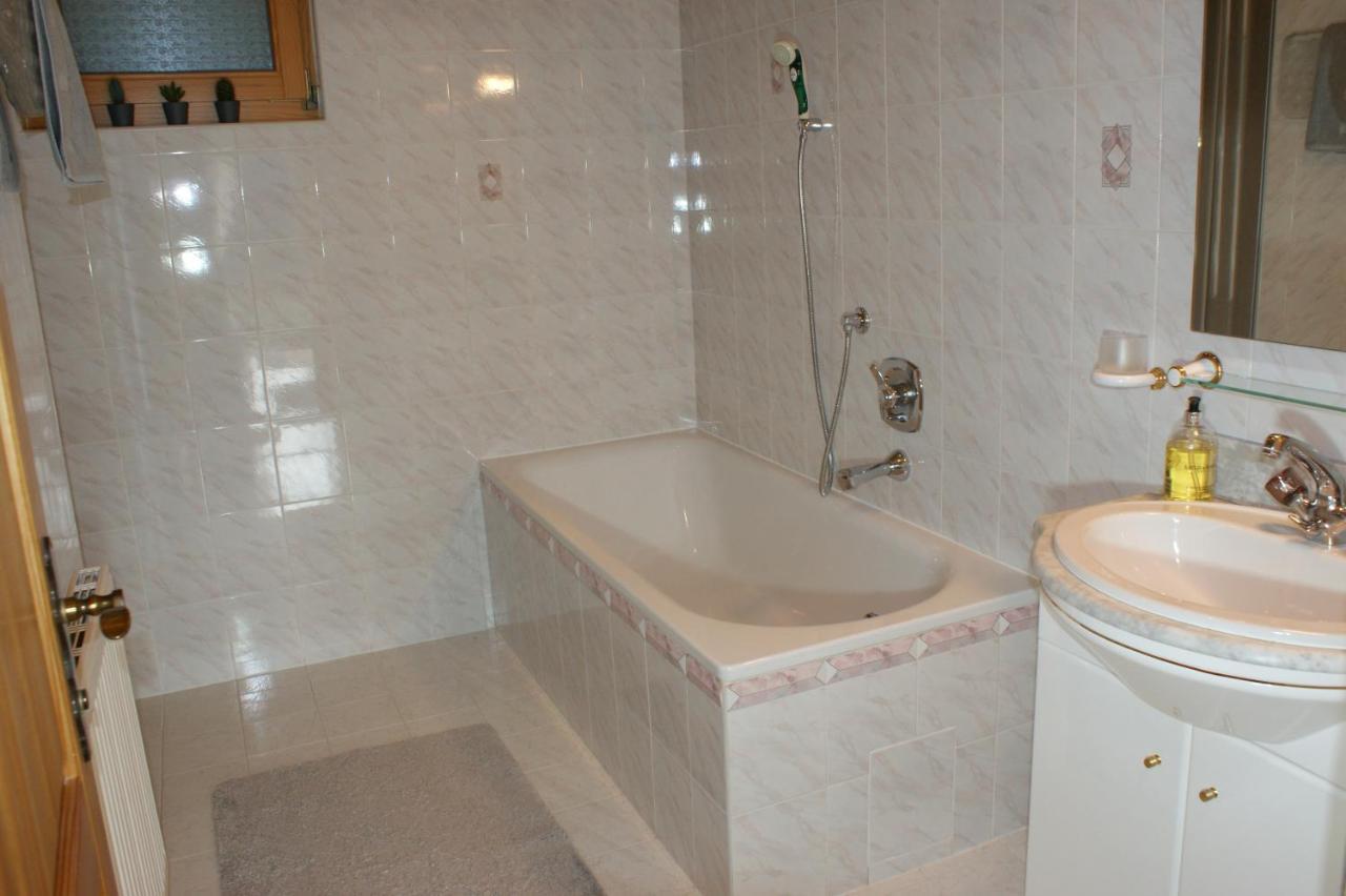 Haus Am Stein Apartman Finkenberg Kültér fotó
