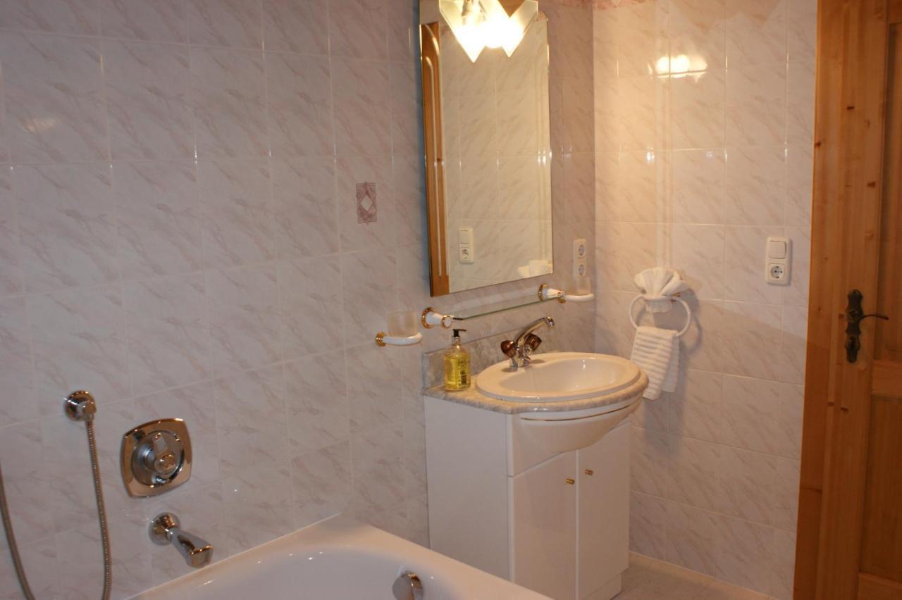 Haus Am Stein Apartman Finkenberg Kültér fotó